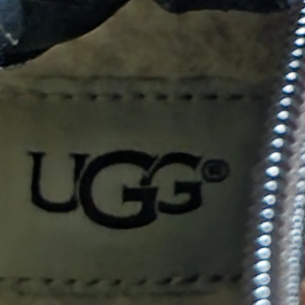UGG Women's Brown Leather Waterproof Fleece Lined Zip Up Boots Size 6